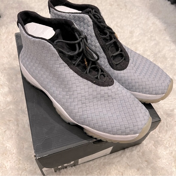 jordan future gray